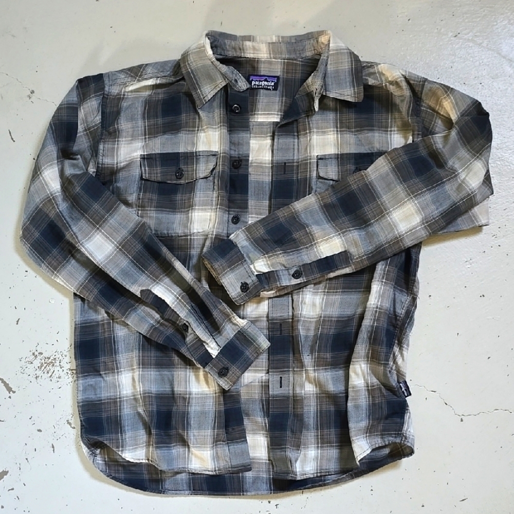 Men's Patagonia Blue Slate Olive Green Beige Button Up